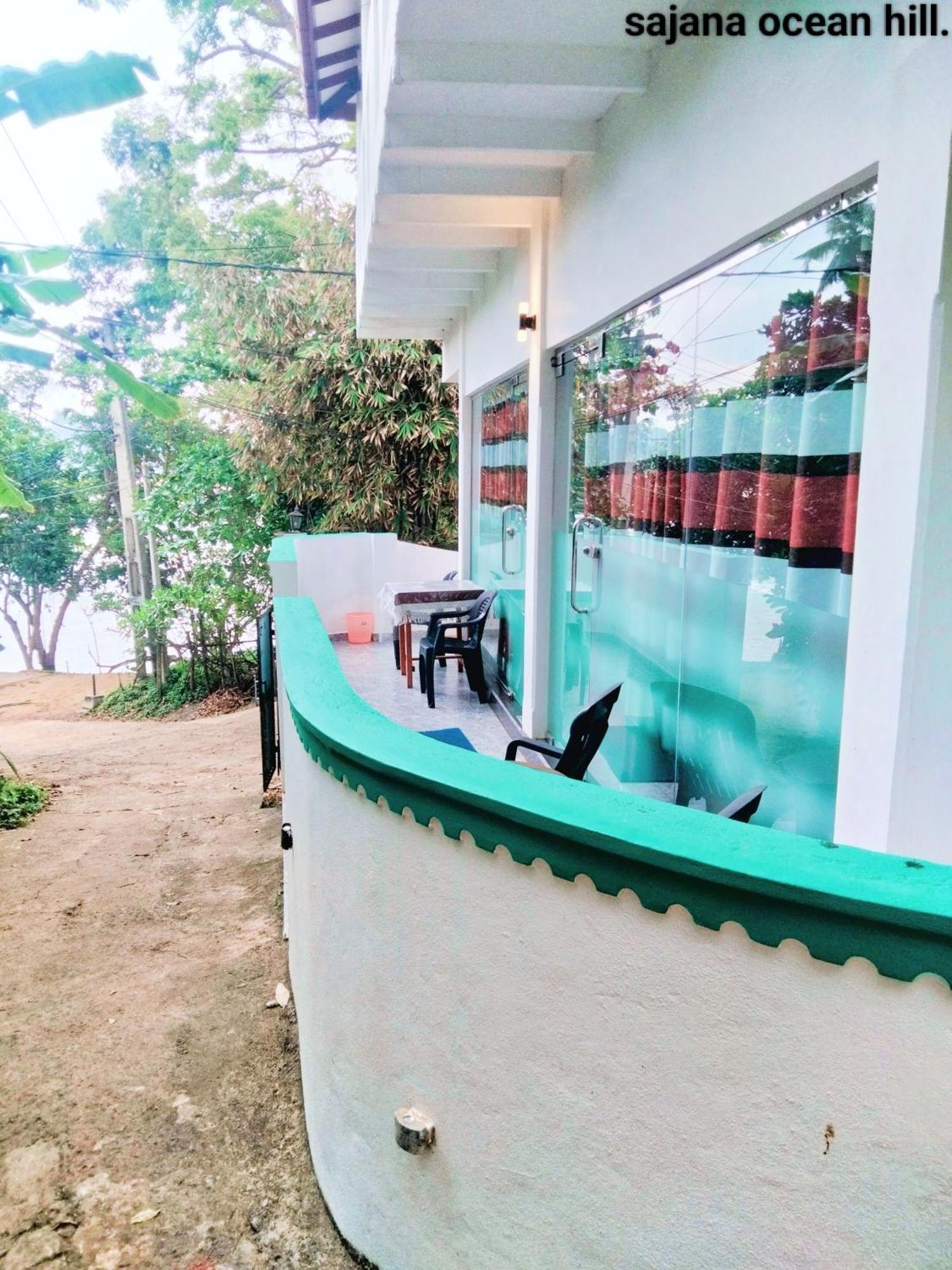 Bed and Breakfast Sajana Ocean Hill Mirissa Zimmer foto